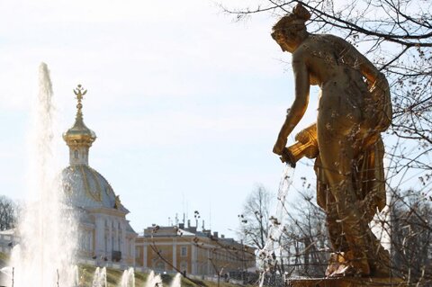 Sổ tay du lịch so tay du lich Sotaydulich Sotay Dulich Khampha Kham Pha Bui Peterhof cung dien mua he mat me o Nga