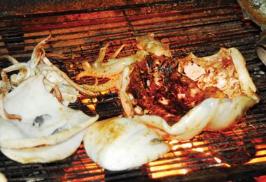Sổ tay du lịch so tay du lich Sotaydulich Sotay Dulich Khampha Kham Pha Bui Kham pha cho dem Dinh Cau