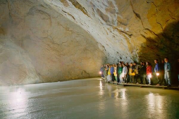 Sổ tay du lịch so tay du lich Sotaydulich Sotay Dulich Khampha Kham Pha Bui Eisriesenwelt dong bang lon nhat the gioi