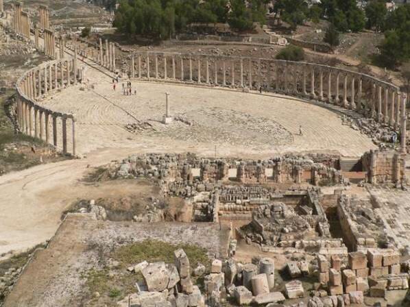 Sổ tay du lịch so tay du lich Sotaydulich Sotay Dulich Khampha Kham Pha Bui Jerash hai hoa ve dep dong Tay