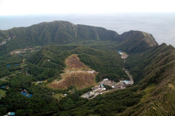 Sổ tay du lịch so tay du lich Sotaydulich Sotay Dulich Khampha Kham Pha Bui Aogashima ngoi lang cuc nam Nhat Ban
