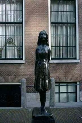http://kimchi.jcapt.com/img1/store/diembao/Amsterdamy.jpg