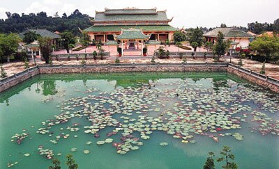 Sotaydulich Sotay Dulich Khampha Kham Pha Bui van mieu Tran Bien rang ro ngan nam van hien