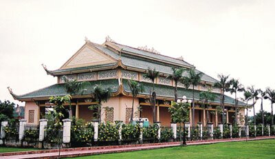 Sotaydulich Sotay Dulich Khampha Kham Pha Bui van mieu Tran Bien rang ro ngan nam van hien