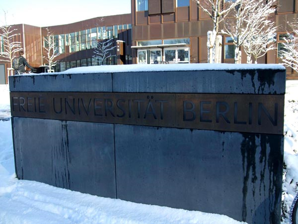 Sotaydulich Sotay Dulich Khampha Kham Pha Bui Dong ve Berlin yen binh