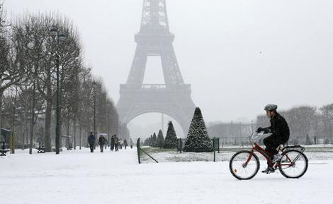 sổ tay du lich so tay du lich sotaydulich Sotay Dulich Khampha Kham Pha Bui Giang sinh tai Paris