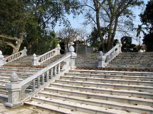 Sotaydulich Sotay Dulich Khampha Kham Pha Bui Den chua Ba Danh ngam canh thanh vang