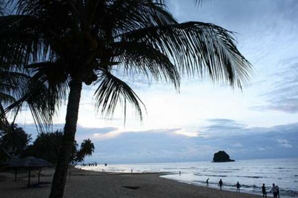 Sổ tay du lịch so tay du lich Sotaydulich Sotay Dulich Khampha Kham Pha Bui Tioman nang tien rong giua long dai duong