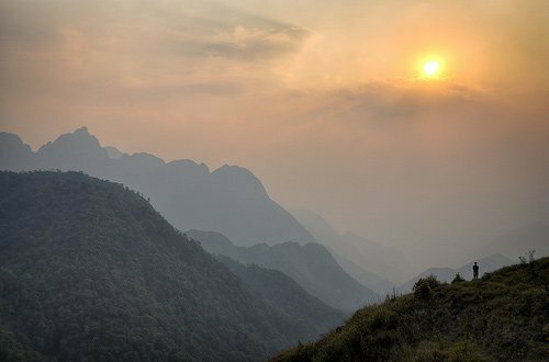 Sổ tay du lịch so tay du lich Sotaydulich Sotay Dulich Khampha Kham Pha Bui 10 dia danh dep nhat Viet Nam voi khách Tay