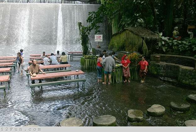 Sổ tay du lịch so tay du lich Sotaydulich Sotay Dulich Khampha Kham Pha Bui Villa Escudero trai nghiem bua trua ben dong thac