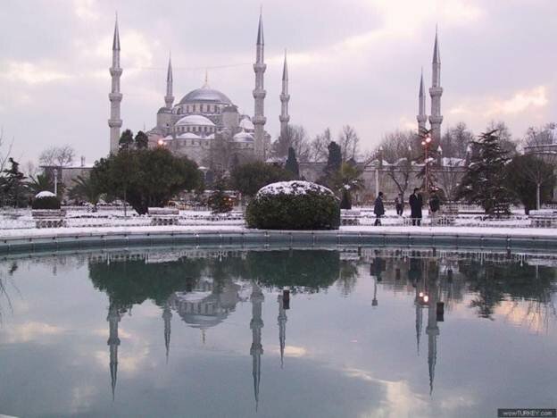 Sổ tay du lịch so tay du lich Sotaydulich Sotay Dulich Khampha Kham Pha Bui Co mot Istanbul da sac mau 