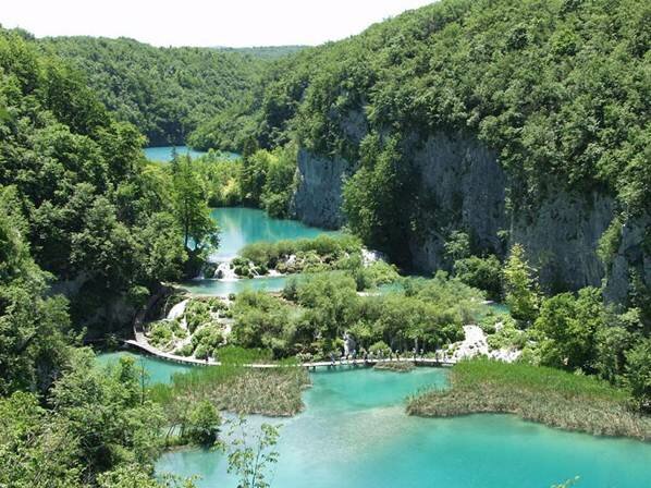 Sổ tay du lịch so tay du lich Sotaydulich Sotay Dulich Khampha Kham Pha Bui Cảnh quan độc đáo Vườn quốc gia Plitvice ở Croatia