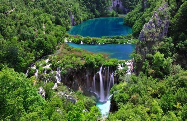 Sổ tay du lịch so tay du lich Sotaydulich Sotay Dulich Khampha Kham Pha Bui Cảnh quan độc đáo Vườn quốc gia Plitvice ở Croatia