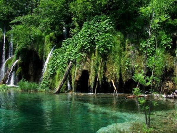 Sổ tay du lịch so tay du lich Sotaydulich Sotay Dulich Khampha Kham Pha Bui Cảnh quan độc đáo Vườn quốc gia Plitvice ở Croatia