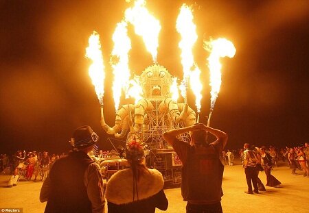 Sổ tay du lịch so tay du lich Sotaydulich Sotay Dulich Khampha Kham Pha Bui Burning Man Lễ hội hoang dã trên sa mạc