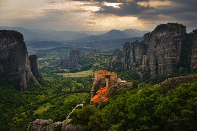 Sổ tay du lịch so tay du lich Sotaydulich Sotay Dulich Khampha Kham Pha Bui Di sản Hy Lạp Tu viện Meteora