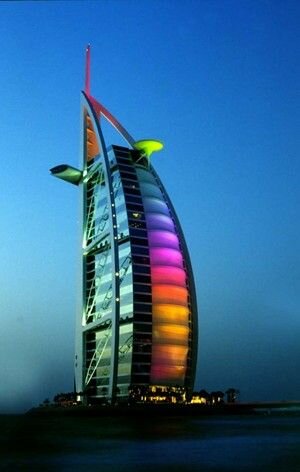 Sổ tay du lịch so tay du lich Sotaydulich Sotay Dulich Khampha Kham Pha Bui Cận cảnh khách sạn 7 sao Burj al Arab ở Dubai