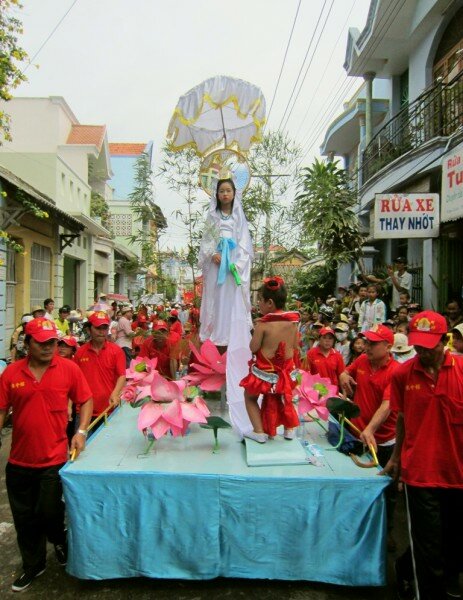 Sổ tay du lịch so tay du lich Sotaydulich Sotay Dulich Khampha Kham Pha Bui Hội nghinh Ông xuất du ở Phan Thiết