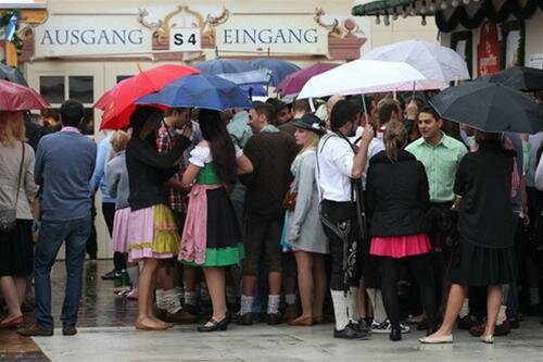 Sổ tay du lịch so tay du lich Sotaydulich Sotay Dulich Khampha Kham Pha Bui Lễ hội bia Oktoberfest 2012