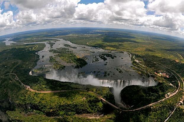 Sổ tay du lịch so tay du lich Sotaydulich Sotay Dulich Khampha Kham Pha Bui Hùng vĩ dòng sông Zambezi