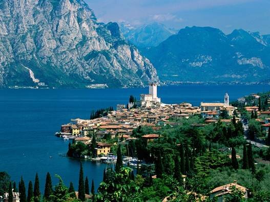 Sổ tay du lịch so tay du lich Sotaydulich Sotay Dulich Khampha Kham Pha Bui Garda địa điểm du lịch nổi tiếng