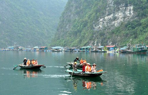 Sổ tay du lịch so tay du lich Sotaydulich Sotay Dulich Khampha Kham Pha Bui Làng chài Cửa Vạn Vẻ đẹp bình yên