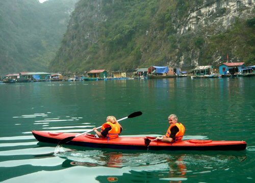 Sổ tay du lịch so tay du lich Sotaydulich Sotay Dulich Khampha Kham Pha Bui Làng chài Cửa Vạn Vẻ đẹp bình yên