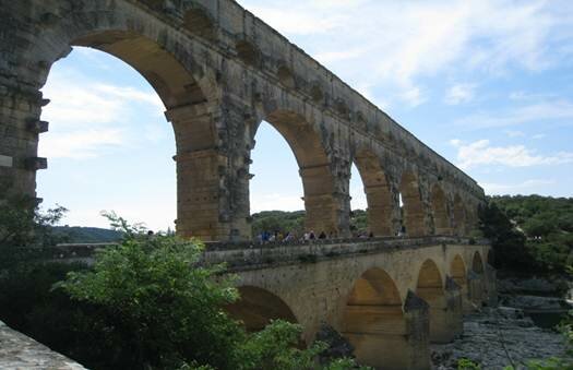 Sổ tay du lịch so tay du lich Sotaydulich Sotay Dulich Khampha Kham Pha Bui Pont du Gard Cổ kính một chiêc cầu