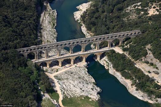 Sổ tay du lịch so tay du lich Sotaydulich Sotay Dulich Khampha Kham Pha Bui Pont du Gard Cổ kính một chiêc cầu