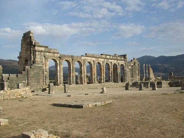 Sổ tay du lịch so tay du lich Sotaydulich Sotay Dulich Khampha Kham Pha Bui Di sản Morocco Volubilis