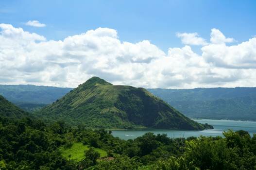 Sổ tay du lịch so tay du lich Sotaydulich Sotay Dulich Khampha Kham Pha Bui Vẻ đẹp kỳ bí của hồ núi lửa Taal