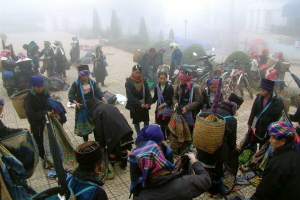 Sổ tay du lịch so tay du lich Sotaydulich Sotay Dulich Khampha Kham Pha Bui Sa Pa gọi níu chân người