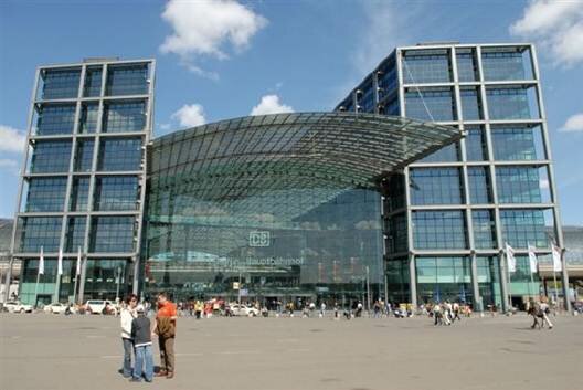 Sổ tay du lịch so tay du lich Sotaydulich Sotay Dulich Khampha Kham Pha Bui Berlin Hauptbahnhof nhà ga hiện đại