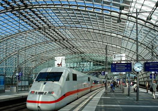 Sổ tay du lịch so tay du lich Sotaydulich Sotay Dulich Khampha Kham Pha Bui Berlin Hauptbahnhof nhà ga hiện đại