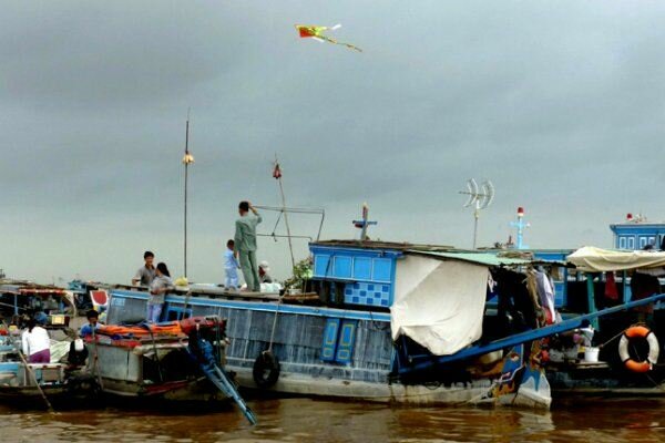 Sổ tay du lịch so tay du lich Sotaydulich Sotay Dulich Khampha Kham Pha Bui Chợ nổi Long Xuyên 