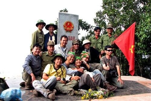 Sổ tay du lịch so tay du lich Sotaydulich Sotay Dulich Khampha Kham Pha Bui Những hành trình thiêng liêng