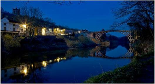 Sổ tay du lịch so tay du lich Sotaydulich Sotay Dulich Khampha Kham Pha Bui Di sản Anh Hẻm núi Ironbridge