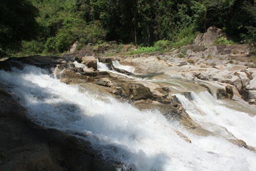 Sổ tay du lịch so tay du lich Sotaydulich Sotay Dulich Khampha Kham Pha Bui Yang Bay Huyền bí ngọn thác giữa đại ngàn