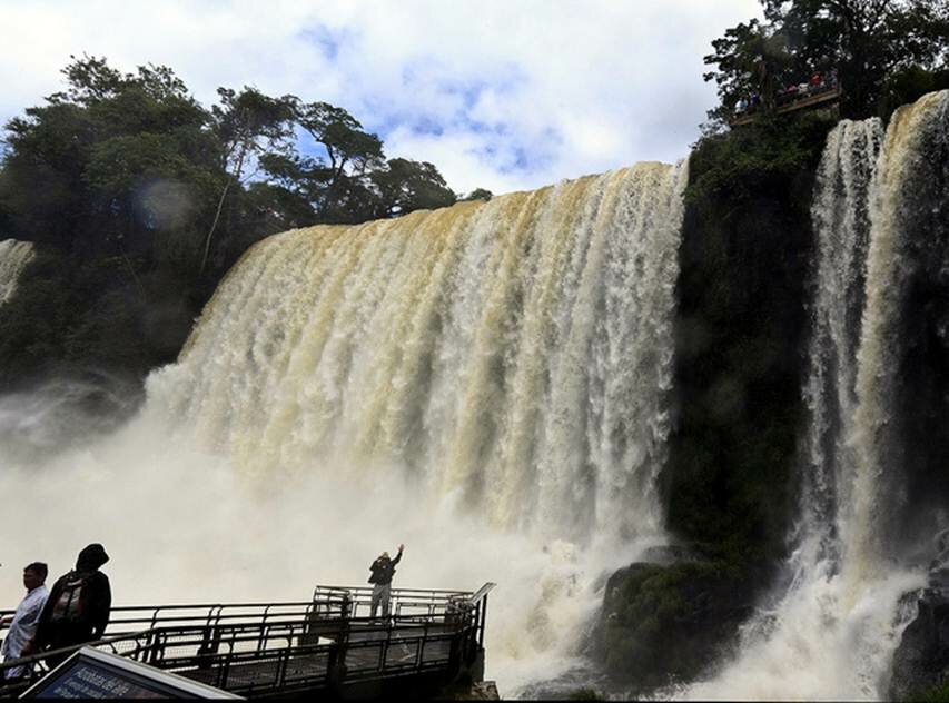 Sổ tay du lịch so tay du lich Sotaydulich Sotay Dulich Khampha Kham Pha Bui Iguazu Ngọn thác của sự nổi giận thần thánh