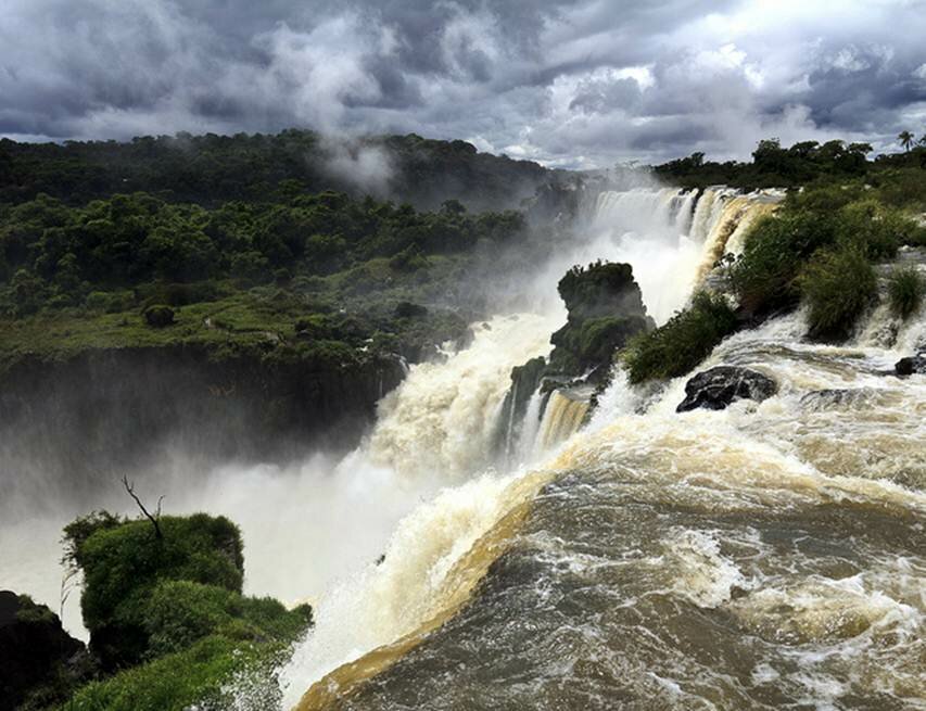 Sổ tay du lịch so tay du lich Sotaydulich Sotay Dulich Khampha Kham Pha Bui Iguazu Ngọn thác của sự nổi giận thần thánh