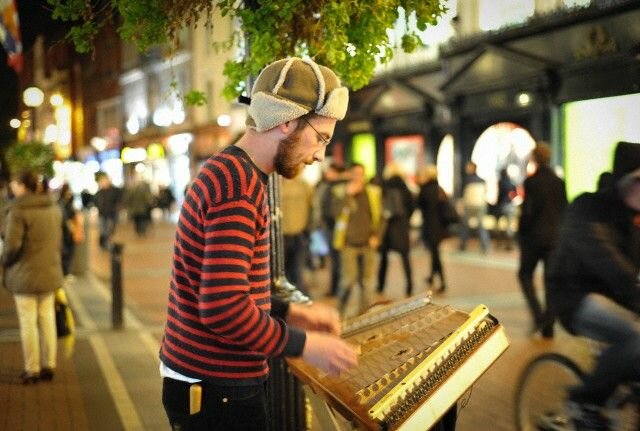 Sổ tay du lịch so tay du lich Sotaydulich Sotay Dulich Khampha Kham Pha Bui Dạo phố mua sắm Grafton Street và tham quan Trinity College