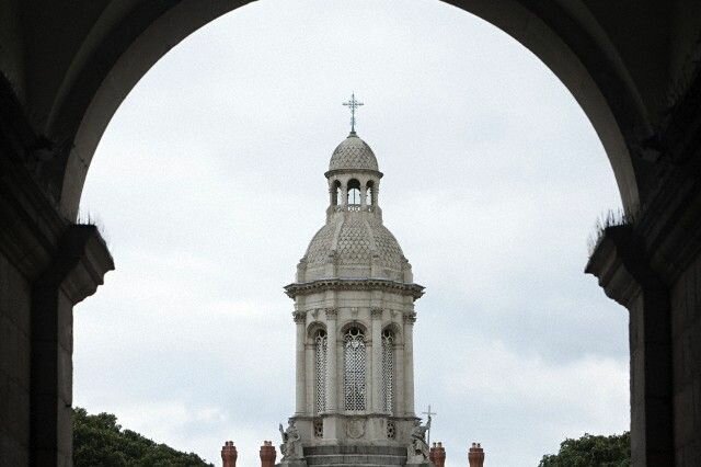 Sổ tay du lịch so tay du lich Sotaydulich Sotay Dulich Khampha Kham Pha Bui Dạo phố mua sắm Grafton Street và tham quan Trinity College