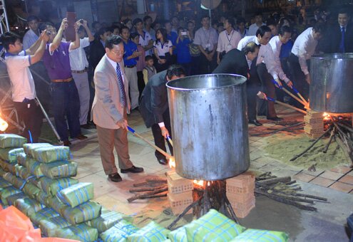 Sổ tay du lịch so tay du lich Sotaydulich Sotay Dulich Khampha Kham Pha Bui Đường hoa Đà Nẵng rực rỡ đêm khai hội