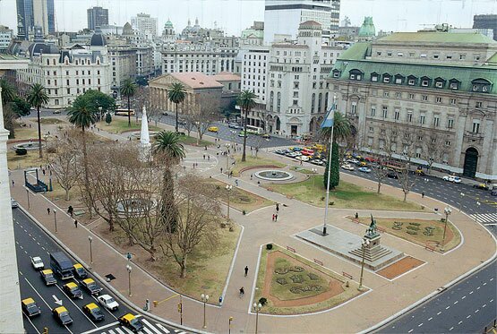 Sổ tay du lịch so tay du lich Sotaydulich Sotay Dulich Khampha Kham Pha Bui Plaza de Mayo trái tim của Buenos Aires