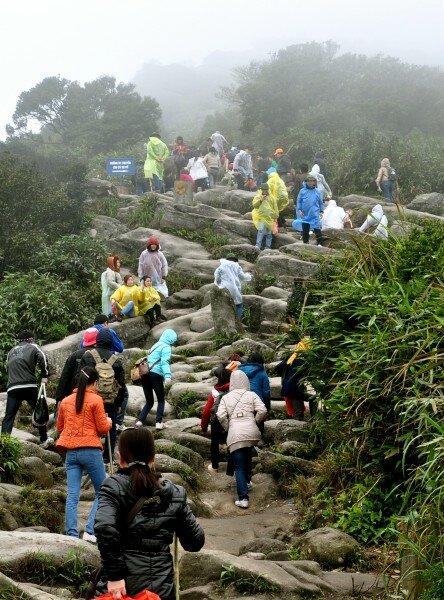 Sổ tay du lịch so tay du lich Sotaydulich Sotay Dulich Khampha Kham Pha Bui Danh sơn Yên Tử