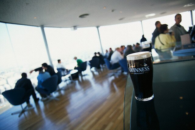 Sổ tay du lịch so tay du lich Sotaydulich Sotay Dulich Khampha Kham Pha Bui Tham quan nhà máy sản xuất bia Guinness Brewery