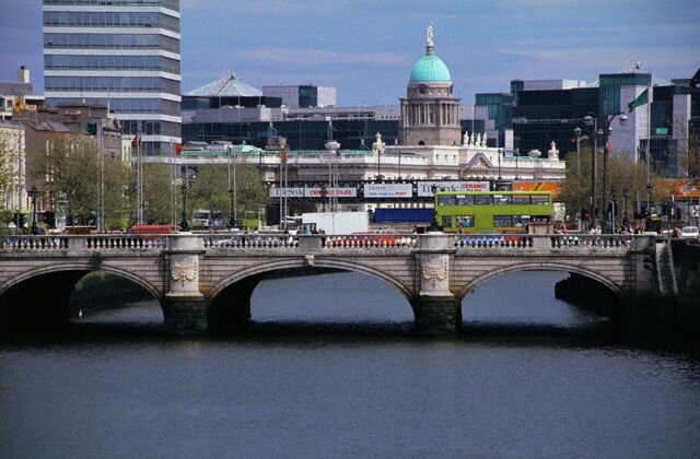 Sổ tay du lịch so tay du lich Sotaydulich Sotay Dulich Khampha Kham Pha Bui Chiêm ngưỡng kiến trúc các cây cầu ở Dublin