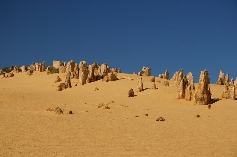 Sổ tay du lịch so tay du lich Sotaydulich Sotay Dulich Khampha Kham Pha Bui Bãi đá kỳ lạ ở Pinnacles