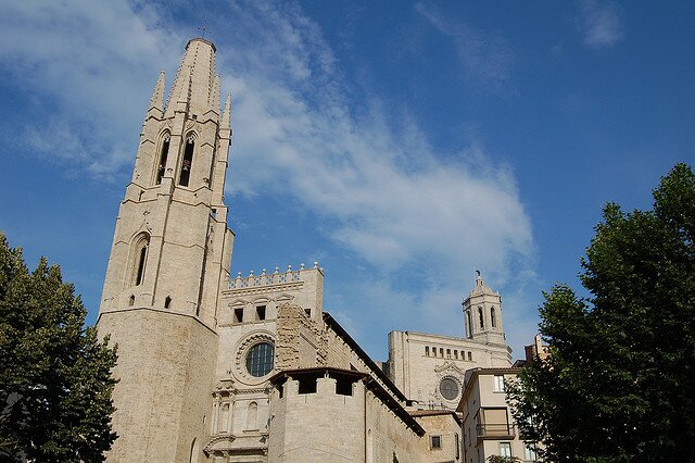 Sổ tay du lịch so tay du lich Sotaydulich Sotay Dulich Khampha Kham Pha Bui Khám phá lãnh thổ đông bắc Girona