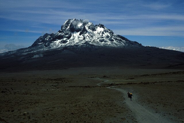 Sổ tay du lịch so tay du lich Sotaydulich Sotay Dulich Khampha Kham Pha Bui Kilimanjaro Ngọn núi ánh sáng